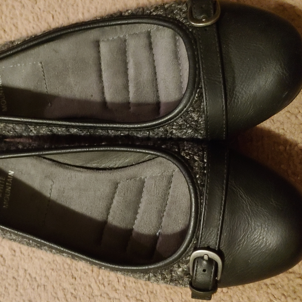 Black flats
